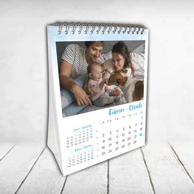 Calendario con peana